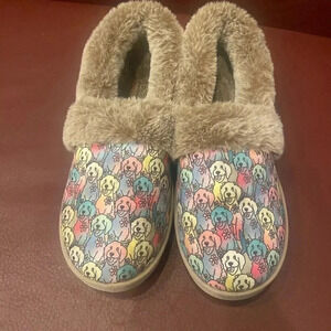 Bob's Skechers Memory Foam Slippers Puppy Dog Faces Faux Fur Winter Howl Size 6